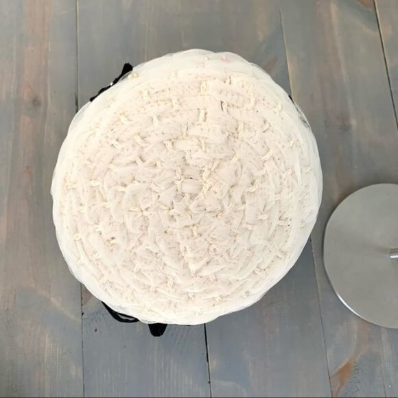 Vintage Off-White Mesh Pillbox Hat Floral Pearls - Picture 6 of 7